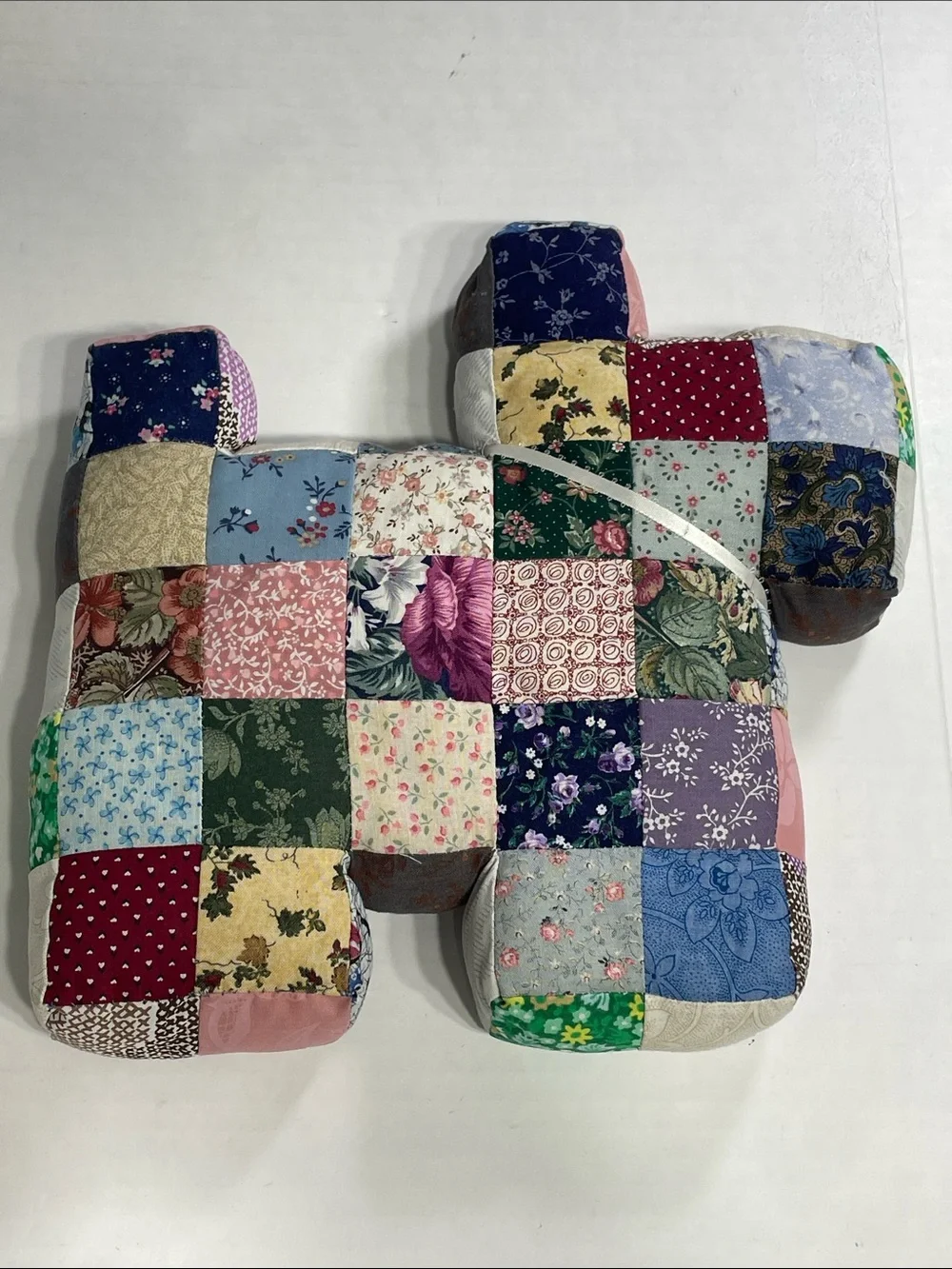 Handmade Patchwork Quilt Scottie Dog Plush Pillow Toy. Preowned.Grandmacore. - Picture 3 of 11